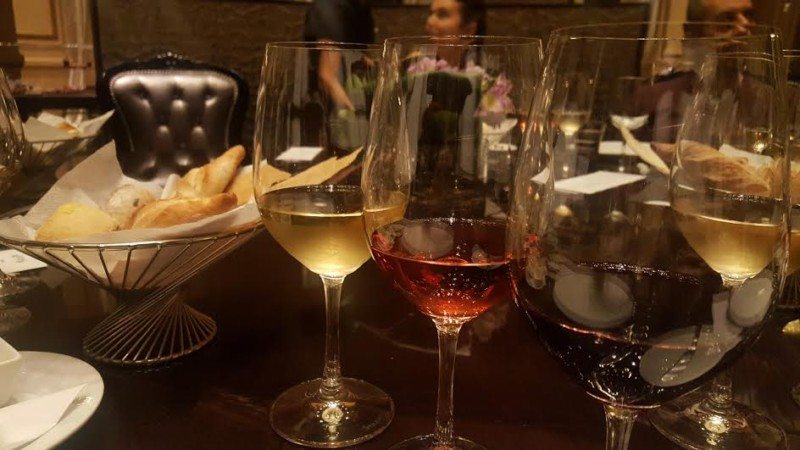seleção de vinhos uruguaios no hotel