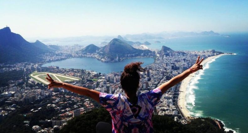 Fim da Trilha com vista para a Lagoa Rodrigo de Freitas em forma de coração e para a orla do Leblon e de Ipanema - Foto: Gabriela Dias
