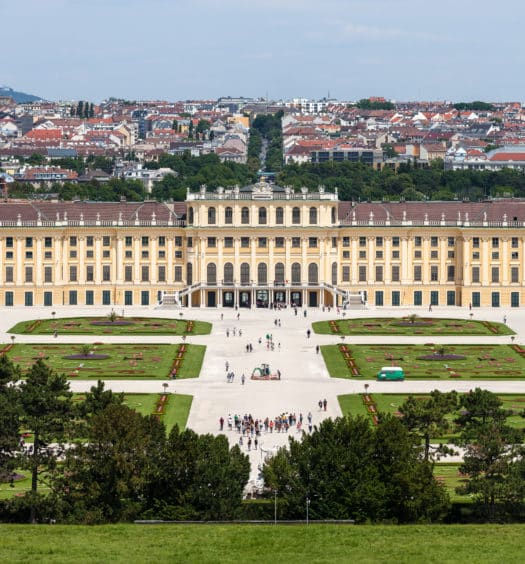Vista do Palácio de Schonbrunn, atração turística e um dos hotéis em Viena