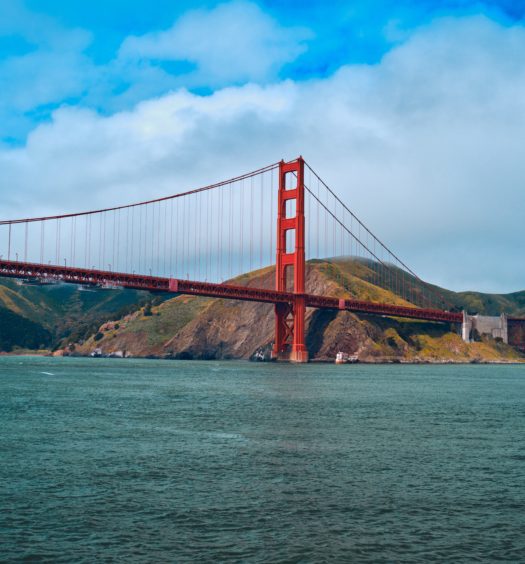 Foto da ponte cartão postal de San Francisco, a Golden Gate