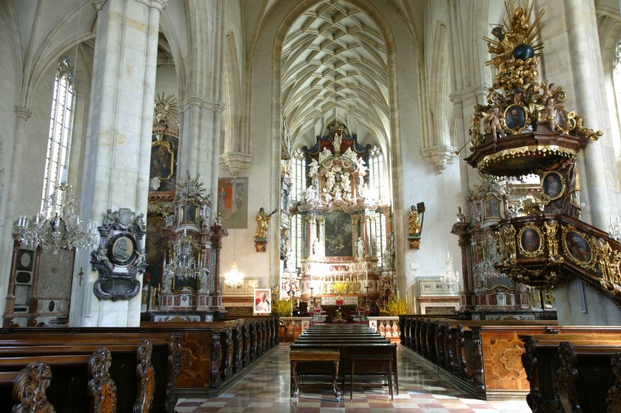 Parte interna da Catedral de Graz - Foto: Graz Turism