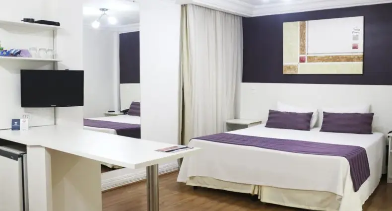 Quarto de casal no Hotel Century Paulista