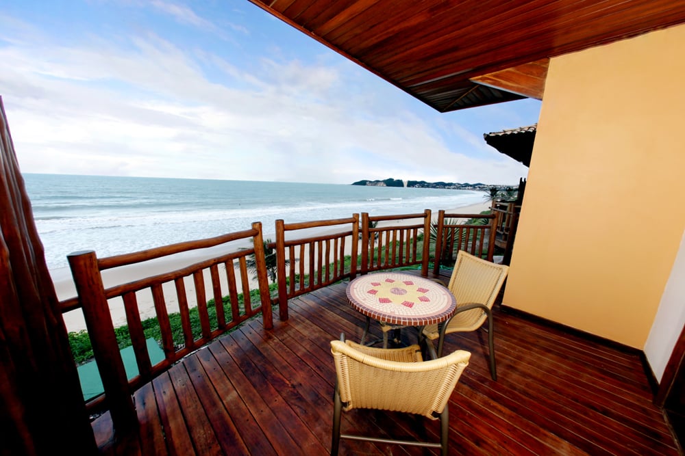 SAcada do bangalo no Ocean Palace Beach Resort & Bungalows