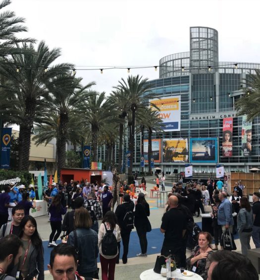 Vista do Anaheim Convention Center, onde aconteceu o IPW 2019