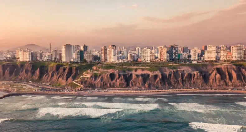 Costa de Miraflores em Lima