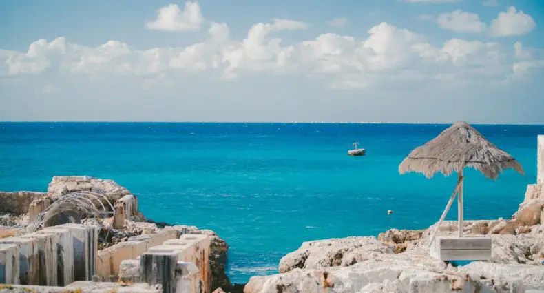 vista da ilha de cozumel no méxico