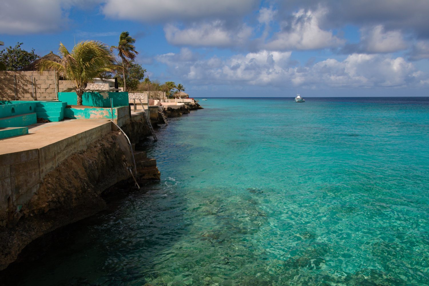 costa litorânea da ilha Bonaire, no caribe