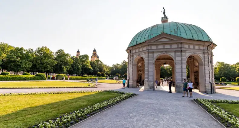 Templo de Diana no Jardim Hofgarten