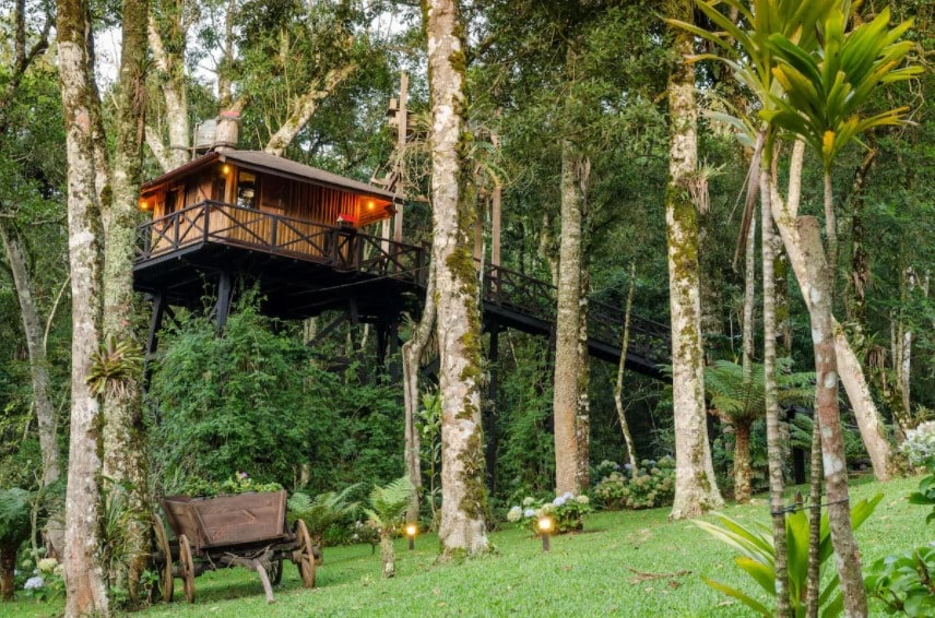 airbnb Casa na Árvore nas Montanhas