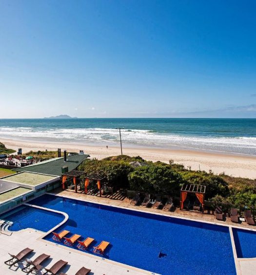 Vista da praia a partir de um dos hotéis em Florianópolis