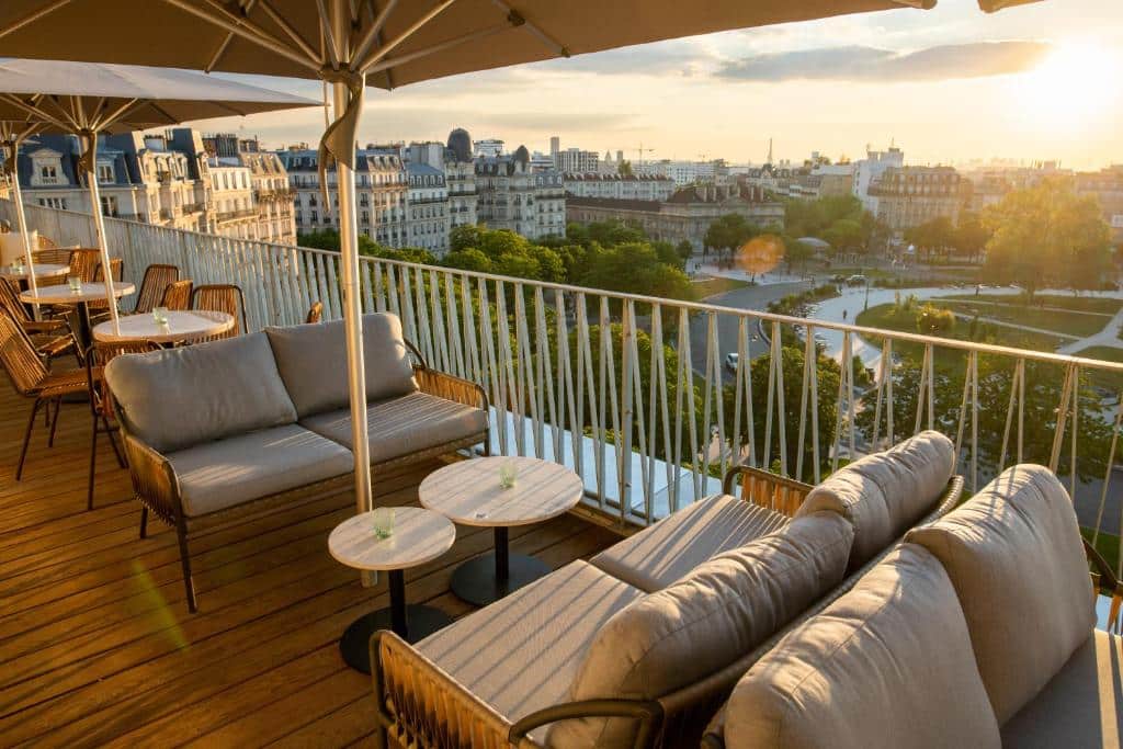 Vista de Paris do terraço de um dos hostels de Paris, o Les Piaules - Nation
