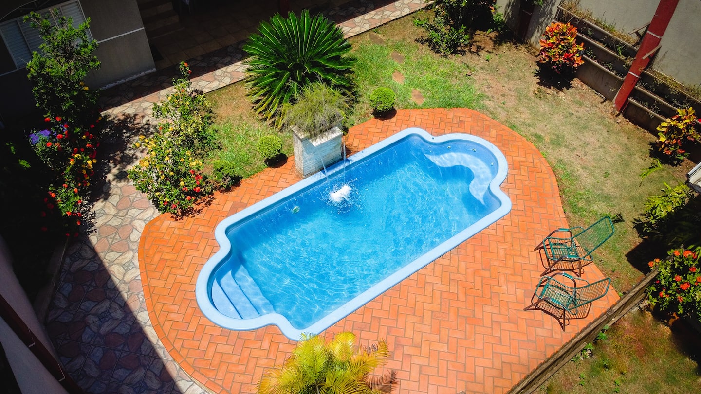 piscina do Airbnb Suíte Privativa com Jacuzzi