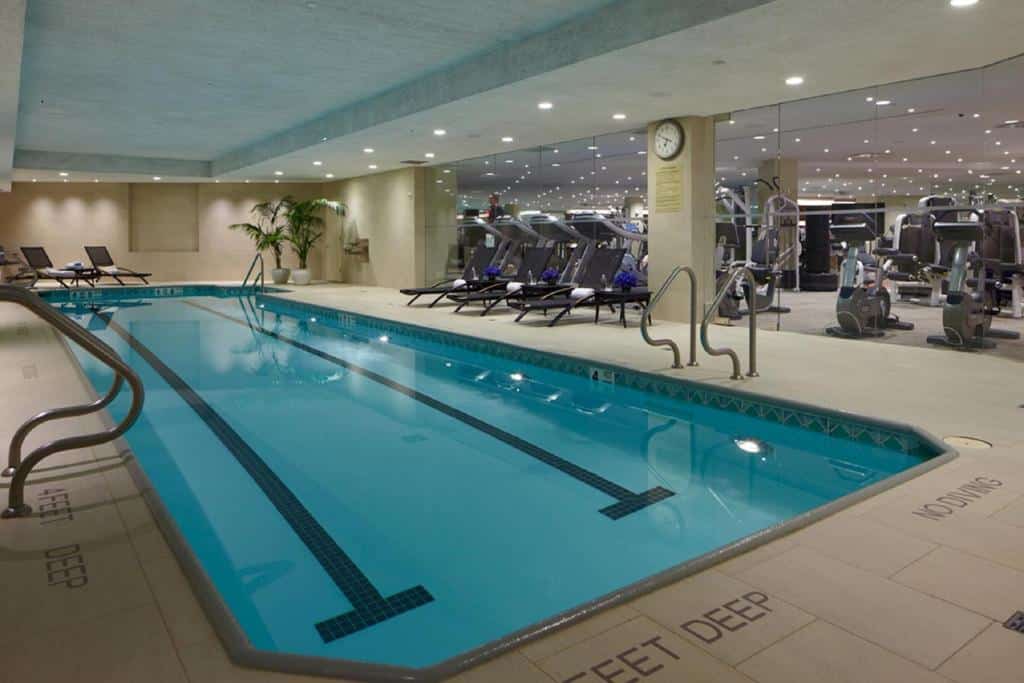 piscina do hotel Trump International New York
