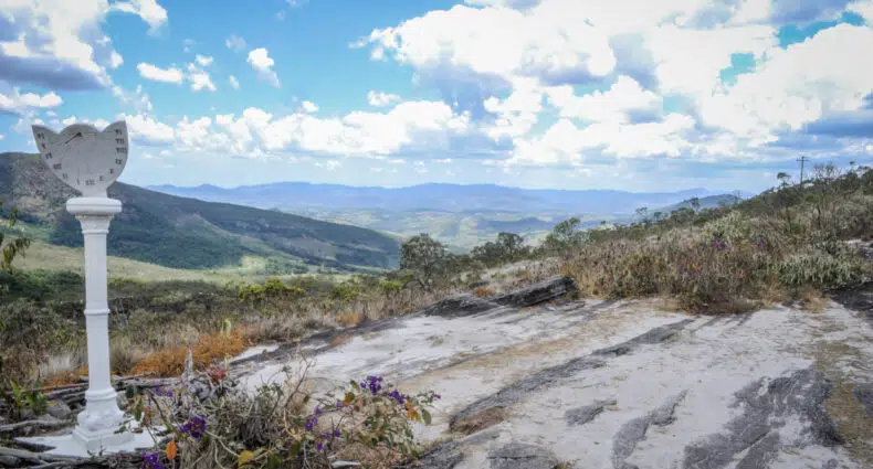Relógio Solar no Parque Estadual do Ibitipoca - Foto: Fora do Eixo via Flickr
