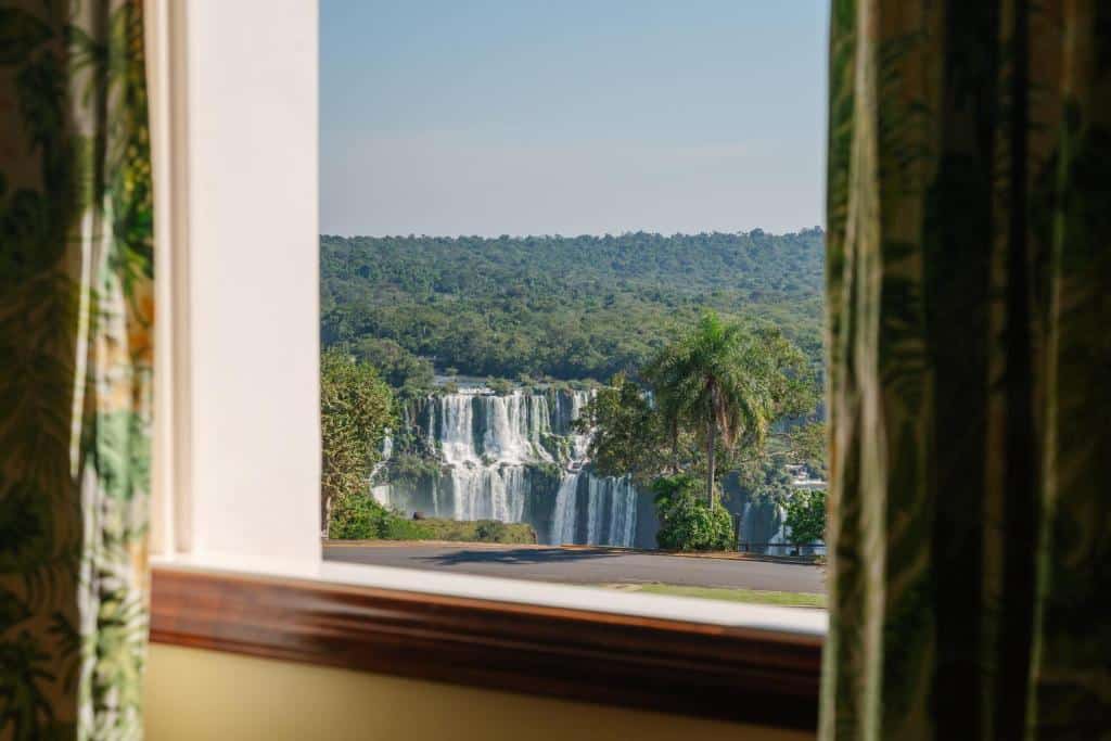 Vista de um dos quartos do Hotel Belmond das Cataratas, em Foz do Iguaçu.