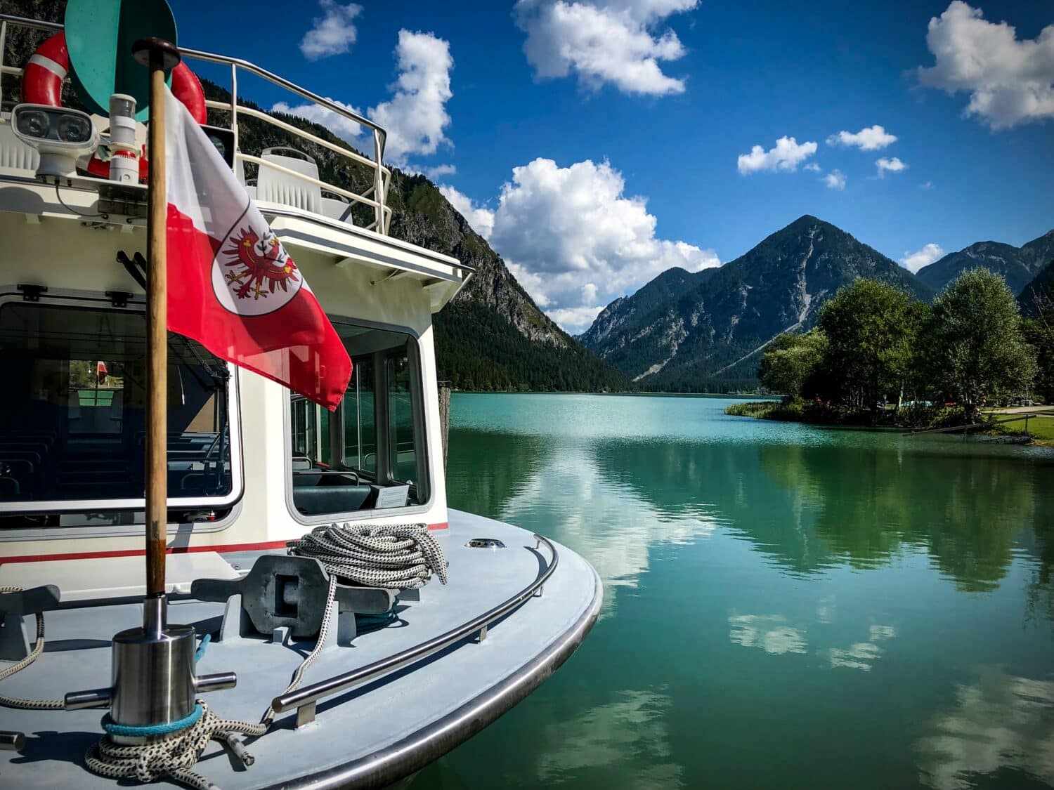 Lago localizado na Áustria.