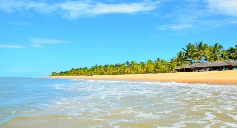 Praia de Guaiú em Santo André na Bahia