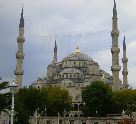 vista da mesquita azul em Istambul