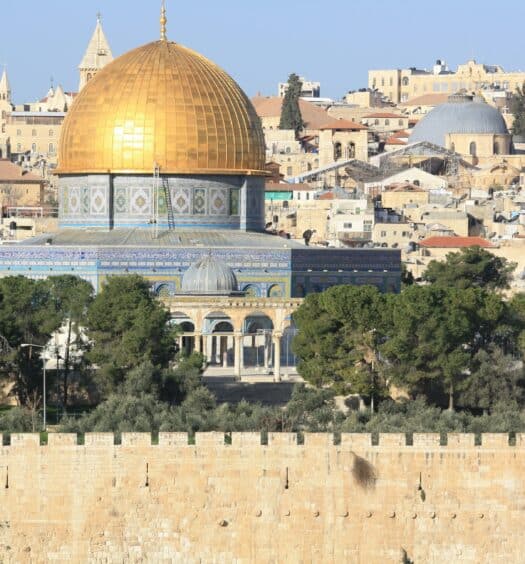 vista para a Cúpula da Rocha na cidade velha de Jerusalém