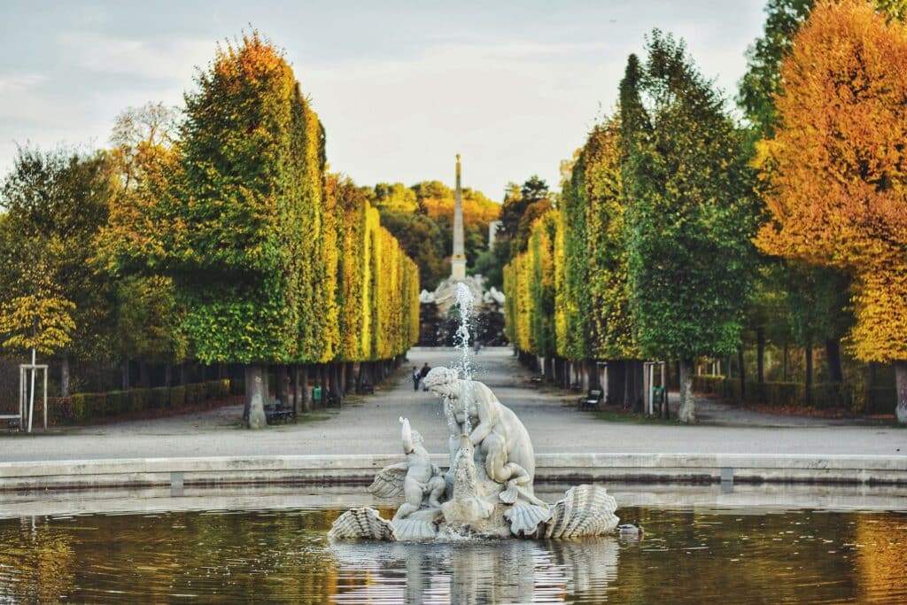 Jardim de um dos palácios de Viena
