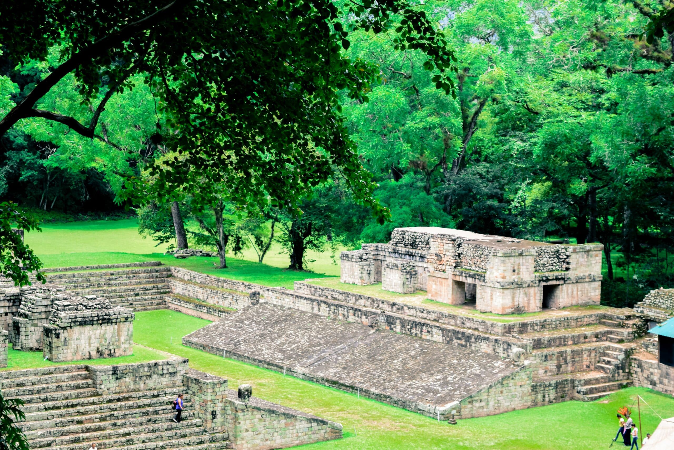Sítio arqueológico do período da civilização Maia