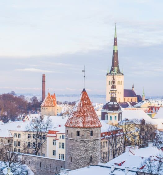 vista da capital Tallinn na Estônia