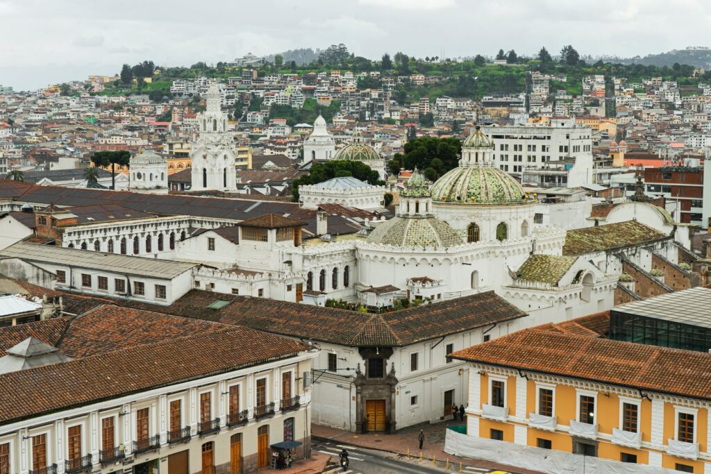 vista de cima do Centro Histórico em Quito