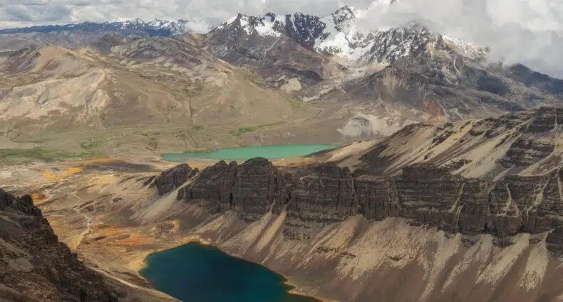 Pico Chacaltaya em La Paz - Foto: Lesly Derksen via Unsplash