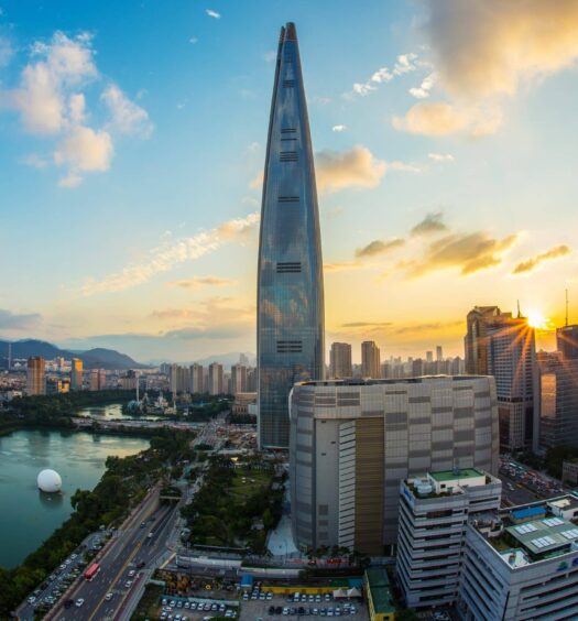 Vista da cidade e do Lotte World Tower, na Coreia do Sul