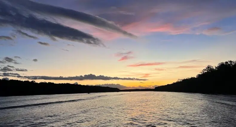 Por do Sol no Delta do Parnaíba após a revoada dos Guarás