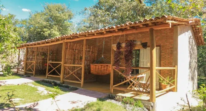 fachada do Rancho das Estrelas uma das pousadas na Chapada das Mesas