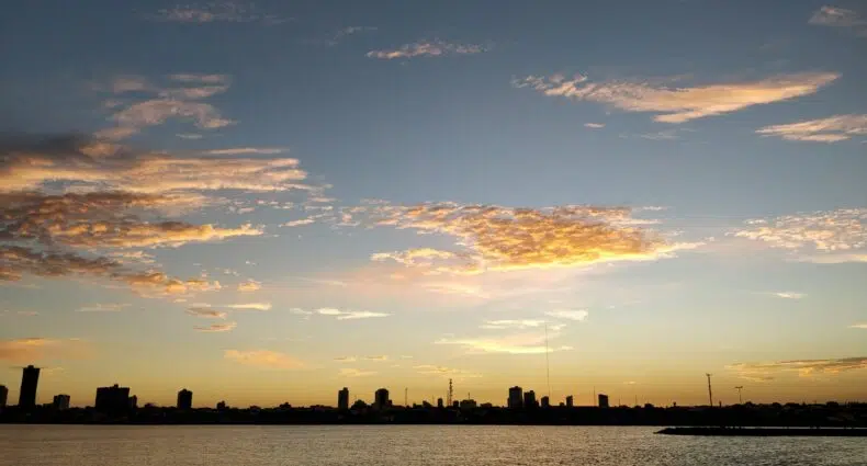 Pôr-do-sol em Feira de Santana