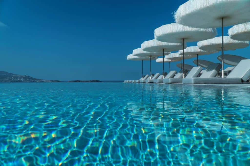 Piscina do Mykonos Riviera Hotel & Spa