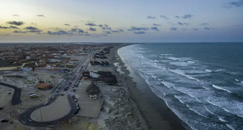 Vista de cima da Praia de Atalaia