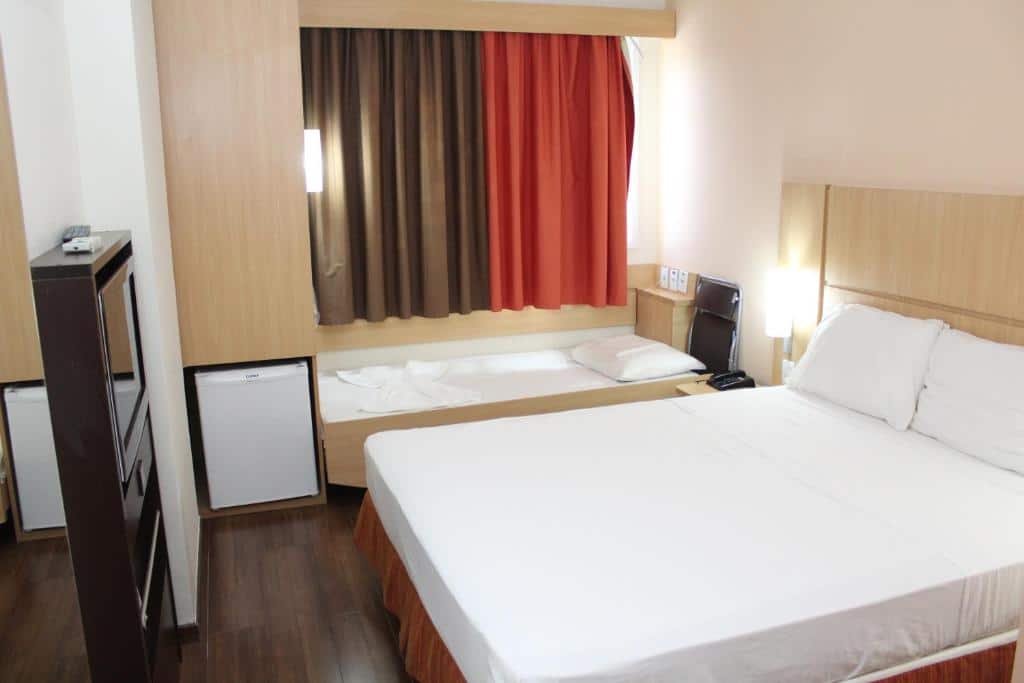 Quarto do Ibis Feira de Santana, em Feira de Santana.