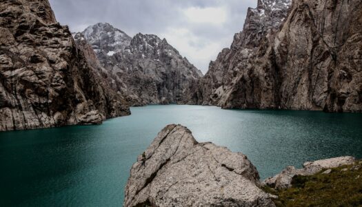 Seguro viagem Quirguistão: Veja os melhores planos