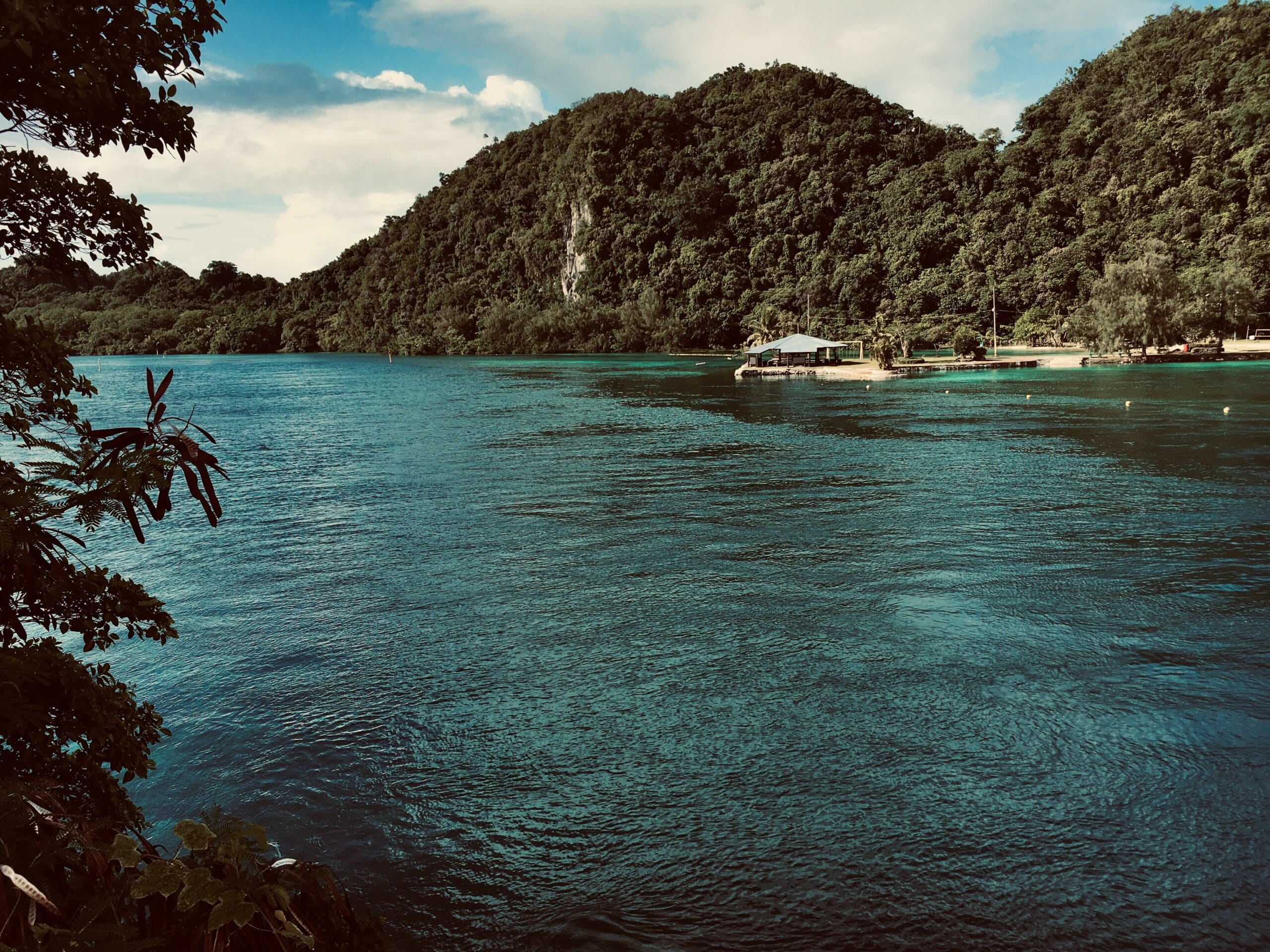 Vista da ilha de Koror, Palau- Representa seguro viagem Palau.