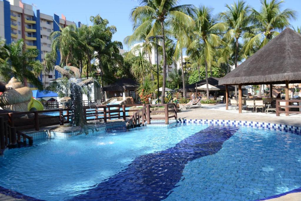 Vista da piscina do Prive Thermas – OFICIAL em resorts em Caldas Novas.