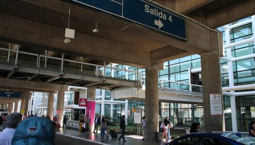 Aluguel de carro no aeroporto de Santiago – Saiba tudo aqui
