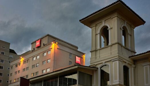 Hotéis Ibis em Curitiba: 10 opções super indicadas