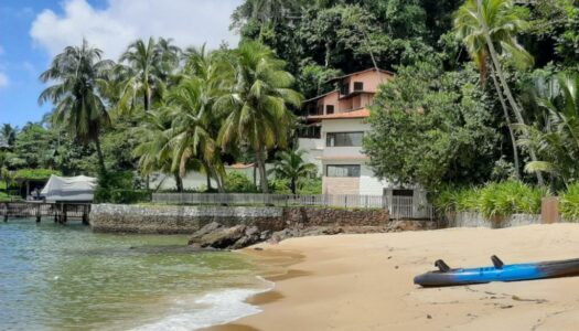 Airbnb em Angra dos Reis: 12 opções para relaxar na praia