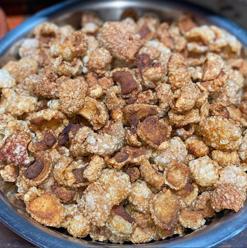 Prato de torresmo no Restaurante Casa Mineira.