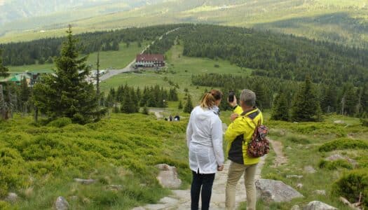 eSIM Polônia: Viaje ao país com conexão ilimitada