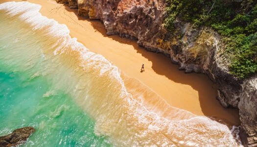 eSIM Guadalupe: Como visitar a ilha com internet em 2026