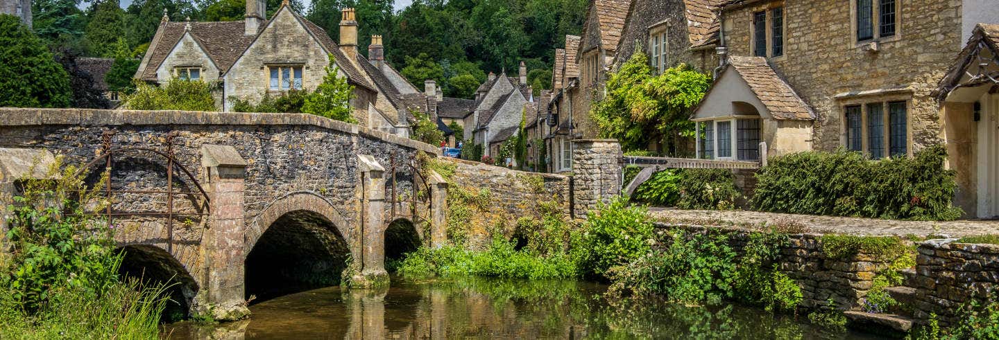 Um vilarejo de pedra inglês. Excursão a Stratford e vilas de Cotswolds